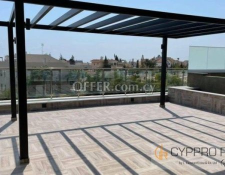 3 Bedroom Penthouse with Pool in Germasogeia - 5