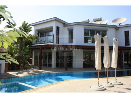 Direct Seafront Villa for sale in Parekklisia - 6