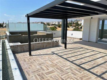 3 Bedroom Luxury Penthouse Apartment With Swimming Pool  In Germasogia - 1