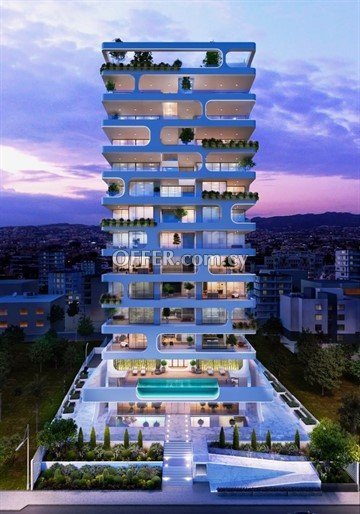 3 Bedrooms Luxurious Apartment  In Dasoudi, Limassol - 1