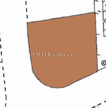 Plot Of 530 Sq.M.  In Egkomi, Nicosia- Corner In A Very Nice Neighborh - 1