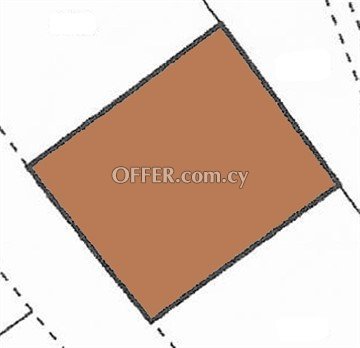 Residential Plot Of 718 Sq.M.  In Lakatameia, Nicosia - Next To The Gr