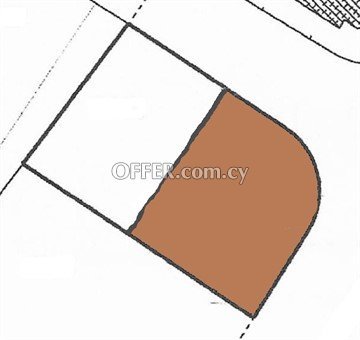 Half Corner Residential Plot Of 329 Sq.m.  In Anthoupoli Area, Nicosia - 1