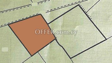 Half Residential Piece Of Land 2346 Sq.M.  In Deftera, Nicosia - 1