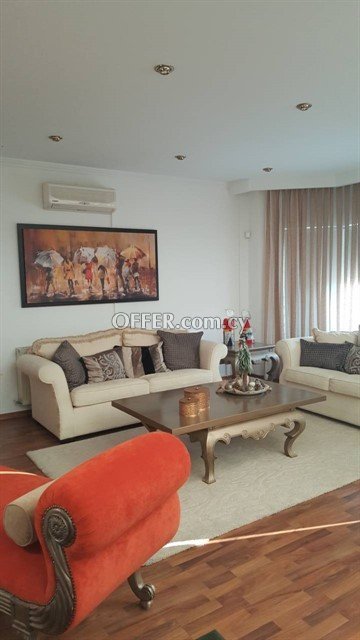 Beautiful Spacious 4 Bedroom House Villa  Near To Hilton Park  In Egko