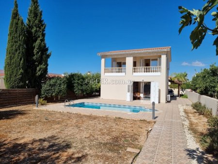 4-bedroom Detached Villa 200 sqm in Tala - 12