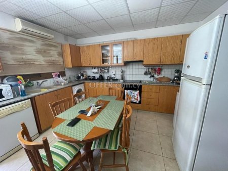 3-bedroom Detached Villa 130 sqm in Paramytha - 12