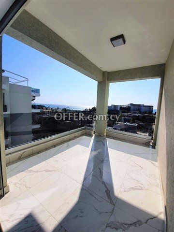 3 Bedroom  Apartment With Roof Garden  In Parekklisia, Limassol - 6
