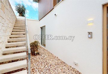 4 Bedroom Luxury Villa With Seaview In Pervolia, Larnaca - 6