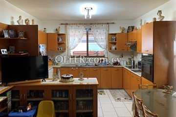 Excellent Location 3 Bedroom House In Makedonitissa Nicosia - 4