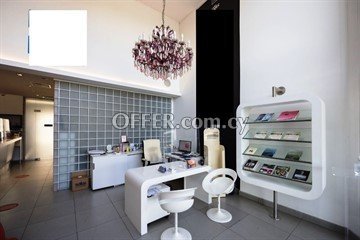 Shop/Showroom Of 185m²  In Engomi, Nicosia - 4