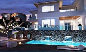 Super 5 Bedroom Villas With Extensive Landscaped Gardens And Overflow  - 5