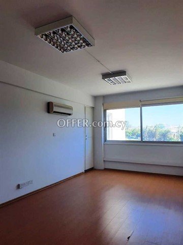 Office Space Of 133 Sq.m.  In Nicosia - 3