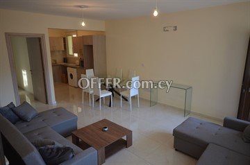 3 Bedroom Villa  in Kato Paphos - With Communal Swimming Pool - 3