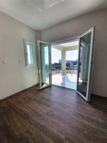 3 Bedroom  Apartment With Roof Garden  In Parekklisia, Limassol - 3