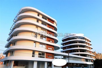 2 Bedroom Luxury Apartment  In Larnaka - 2