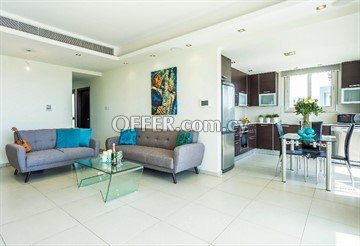 3 Bedroom Luxury Beachfront Apartment  In Perivolia, Larnaca - 2