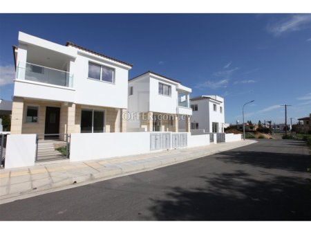 Brand new 4 bedroom house for sale in Strovolos near Green Dot - 1
