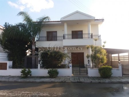 For Sale €950,000 House 4 bedrooms Larnaka (Center), Larnaca Larnaca