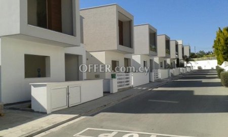 New For Sale €410,000 House 3 bedrooms, Detached Germasogeia, Yermasogeia Limassol