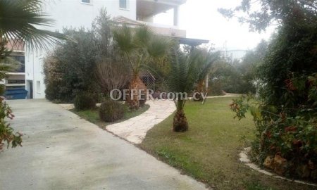 For Sale €545,000 House 4 bedrooms Latsia (Lakkia) Nicosia