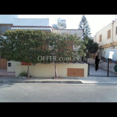 For Sale €410,000 House 3 bedrooms Agios Dometios Nicosia