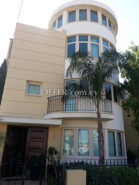 New For Sale €450,000 House 4 bedrooms, Detached Strovolos Nicosia
