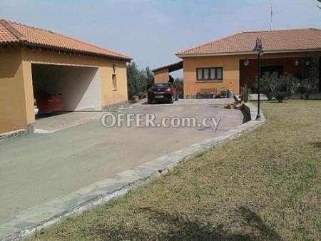 New For Sale €595,000 House 2 bedrooms, Detached Lythrodontas Nicosia
