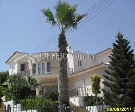 New For Sale €2,200,000 Villa 4 bedrooms, Detached Lakatameia, Lakatamia Nicosia - 1