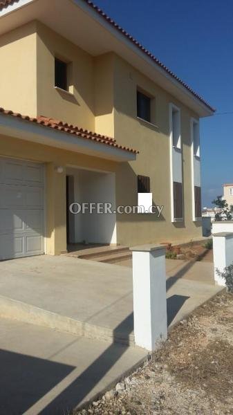 New For Sale €700,000 House 3 bedrooms, Detached Pegeia Agios Georgios Paphos - 11