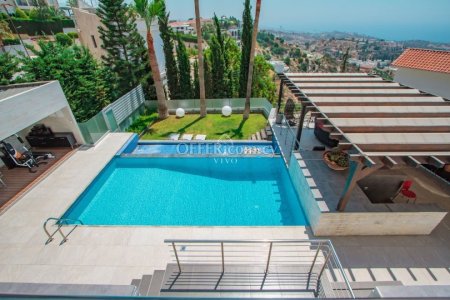 LUXURY FIVE BEDROOM VILLA IN AGIOS TYCHONAS FOR SALE! - 10