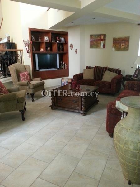 New For Sale €450,000 House 4 bedrooms, Detached Strovolos Nicosia - 10