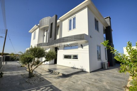 4 Bed Detached Villa for Sale in Kapparis, Ammochostos - 9