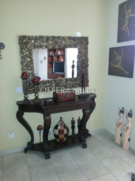 New For Sale €450,000 House 4 bedrooms, Detached Strovolos Nicosia - 9