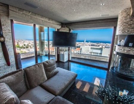 Luxurious 3 bedroom Penthouse with Panoramic view of Limassol bay - 6