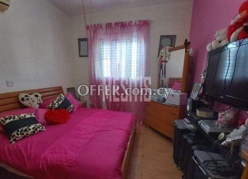 3 Bedroom House  In Pano Deftera, Nicosia - 2