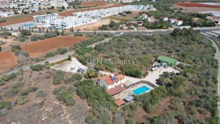 5 Bed Detached Villa for Sale in Pernera, Ammochostos - 11