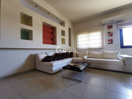 Three-Bedroom Apartment in Strovolos For Rent - 8