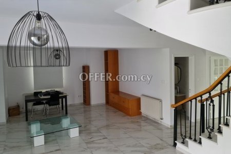 4-bedroom Detached Villa 320 sqm in Larnaca (Town) - 11