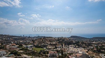 Ready 5-bedroom luxury villa  in Agios Tychonas, Limassol - 2
