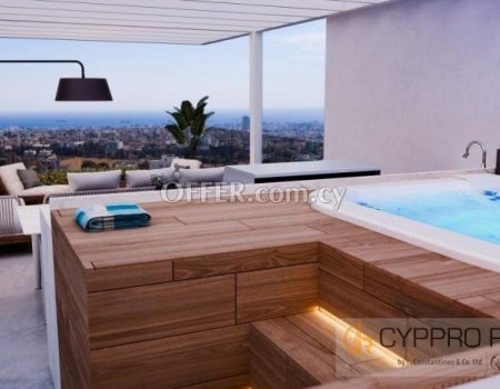 3 Bedroom Penthouse with Roof Garden in Panthea Area