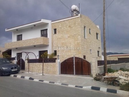 Beautiful three bedroom detached house on the hill of Alassa