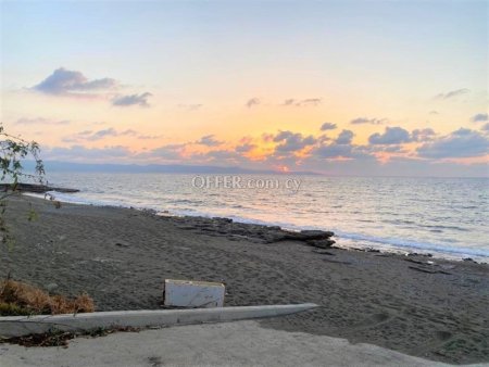Sea Front land with Building permit - 3
