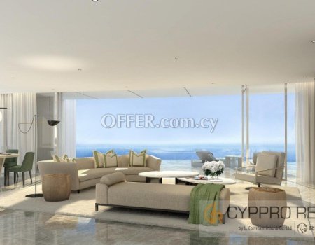 Luxury 3 Bedroom Apartment in High Rise - 5
