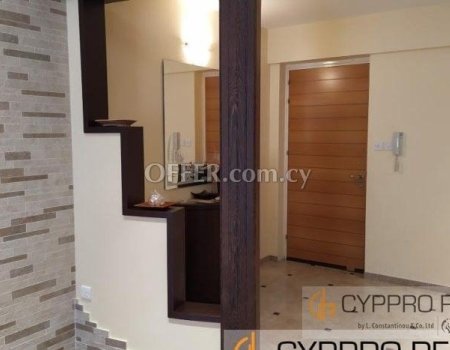 Spacious 3 Bedroom Apartment in Neapoli - 3