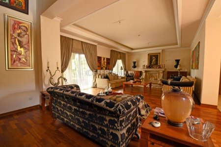 6 Bed Detached Villa for Sale in Paralimni, Ammochostos - 10