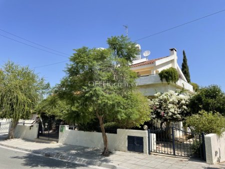 Four Bedroom House In Makedonitissa plus 2 office rooms