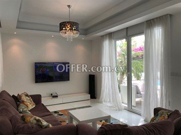 Luxury Villa 3+1 bedrooms  In Le Meridien Hotel Area,  Limassol - 7