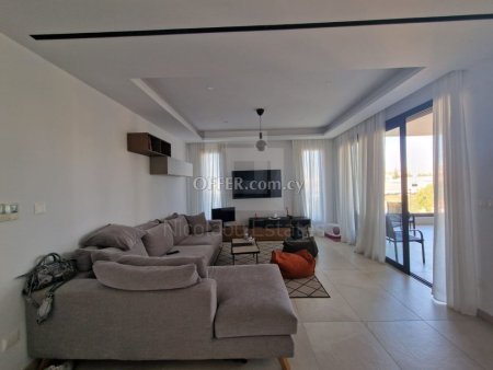 Two bedroom penthouse for rent in Germasogeia area of Limassol - 9