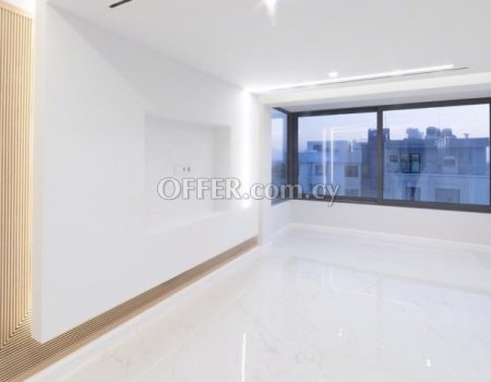 3 Bedroom Sea View Apartment in City Center - 8